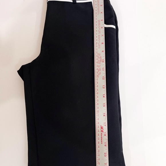 Callaway Golf Shorts Knee Length Flat Front Size 6 - Picture 7 of 11